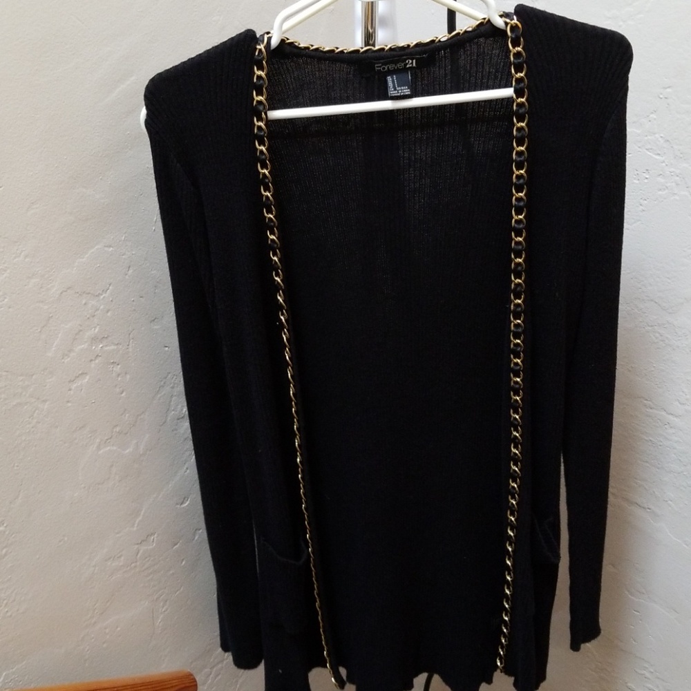 KNIT LONG CARDI W/ GOLD CHAINS